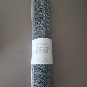 Chicken Crafting Wire for Floral arrangements
